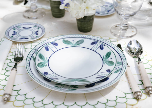 Molecot sevilla charger plate